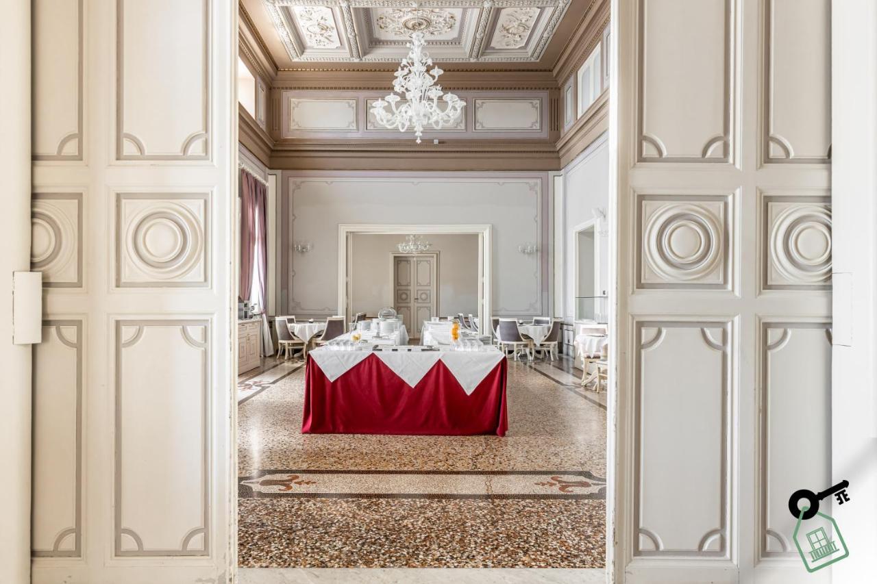 Hotel Rooms Livorno Eksteriør billede